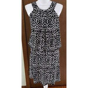White House Black Market Women's Black & White Diamond Pattern Dress Size 8